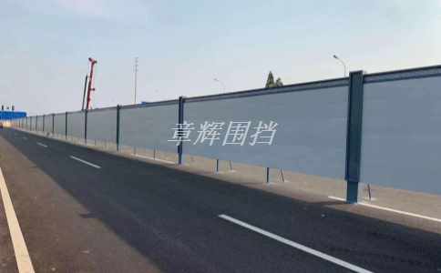 金屬圍擋的維修成本如何計算？